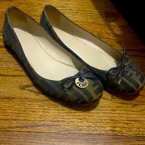 FENDI flats